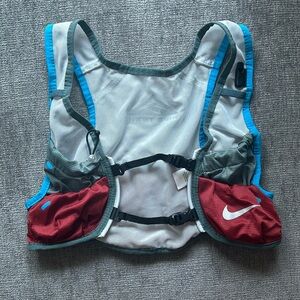 NIKE trail running vest